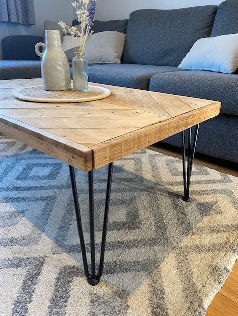 Reclaimed Wood Coffee Table | Hairpin Legs